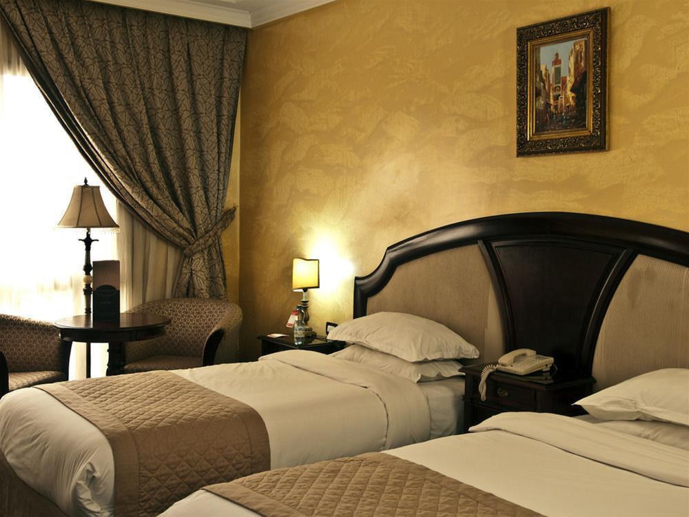 Ramada By Wyndham Fes Otel Dış mekan fotoğraf